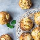 Tiny Apple Pies with Cinnamon